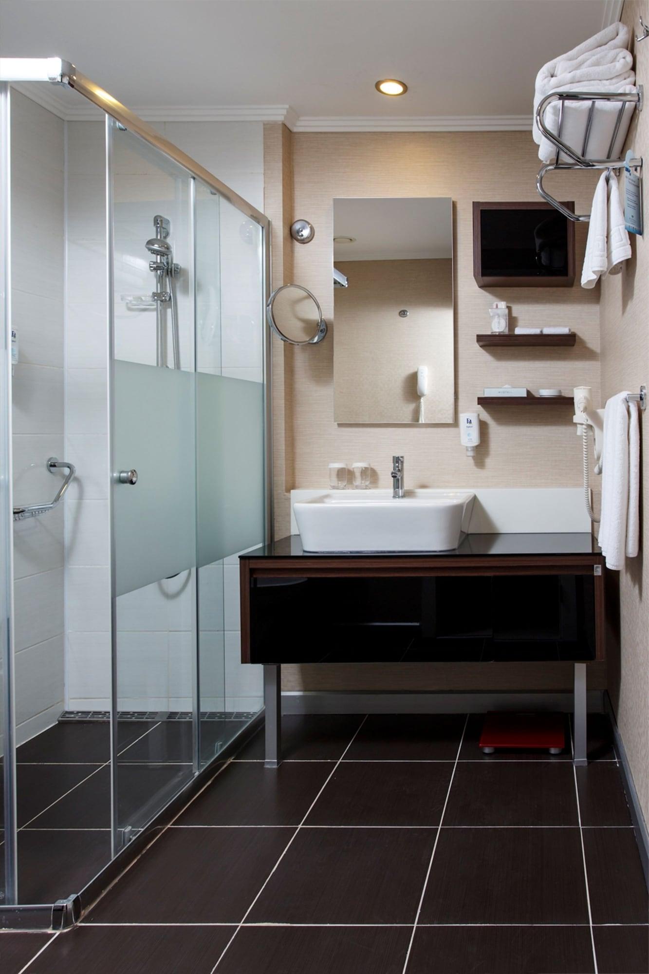 Flora Suites Atasehir Istanbulská provincie Exteriér fotografie