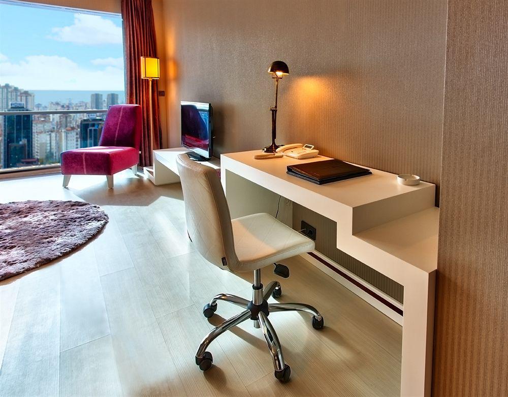 Flora Suites Atasehir Istanbulská provincie Exteriér fotografie
